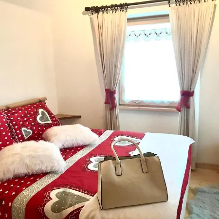 Apartment Chalet Amedeo 1