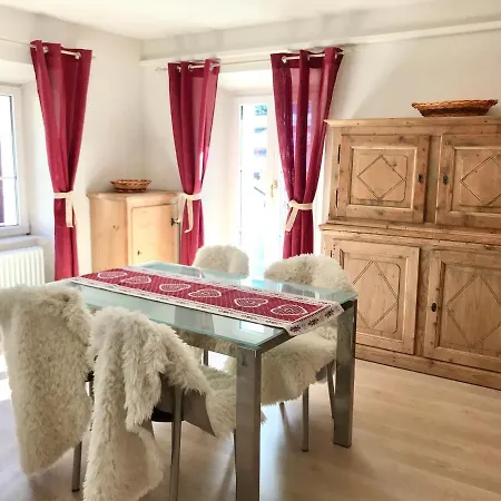 Apartment Chalet Amedeo 1